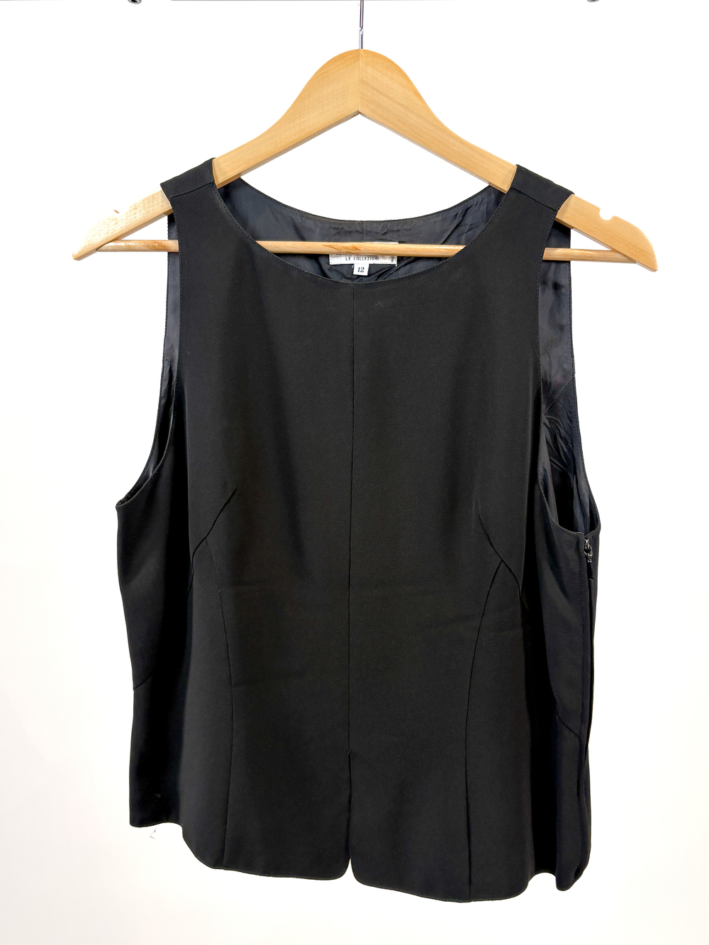 PF-1083 Vintage Giorgio Armani Le Collezioni Sleeveless Silk Top Black
